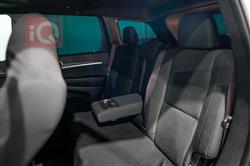 جیپ گراند شیرۆکی